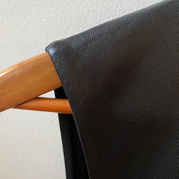 Diane Von Furstenberg Leather Jeannie Two Dress size 6. - Picture 2 of 11